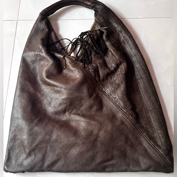 Johnny Was  RARE Taupe Slouchy Leather Bag - Picture 15 of 15